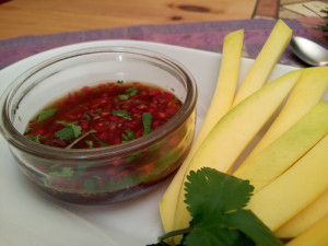 Zelené nezralé mango s rybí omáčkou - www.chytrevarime.cz