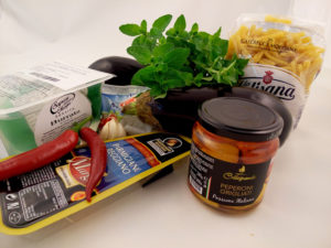 Těstoviny s grilovaným lilkem a sýrem burrata - suroviny - www.chytrevarime.cz